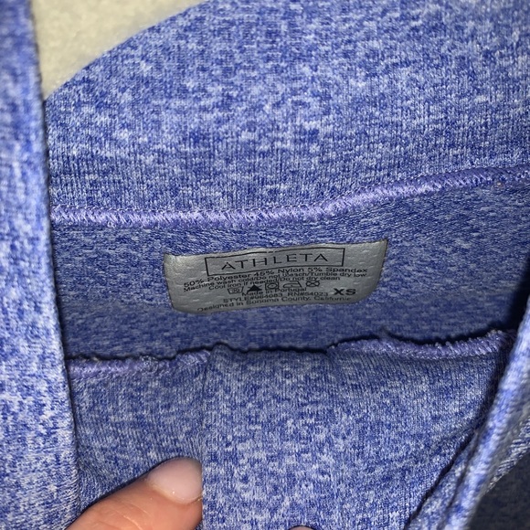ATHLETA 3/4 zip - Picture 3 of 5
